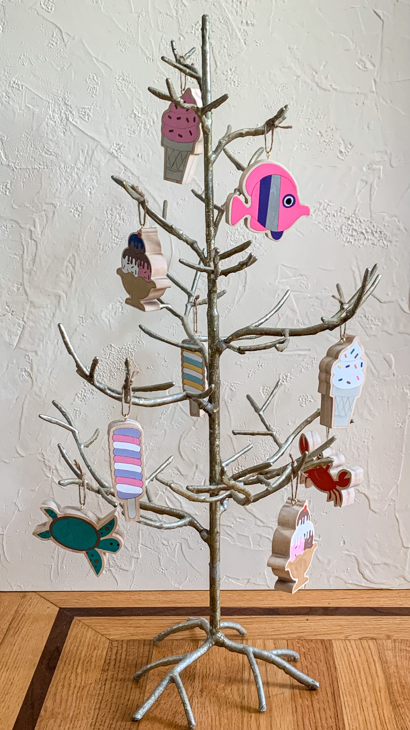 DIY Wood Ornament Craft for Summer